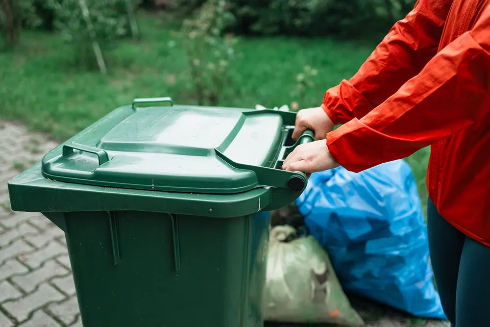 can-to-curb trash service in Florida and Wisconsin